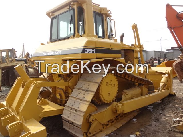 used bulldozer CAT D6H.