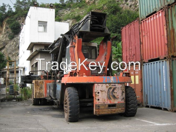 used container stacker Kalmar 42 ton.