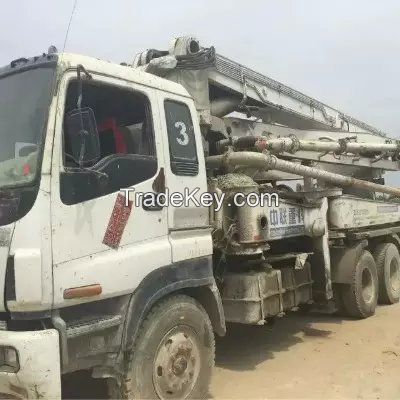 used ZOOMLION 37 m concrete pump