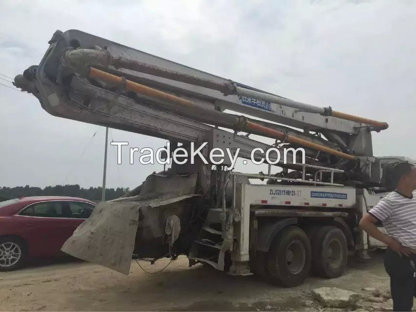 used ZOOMLION 37 m concrete pump