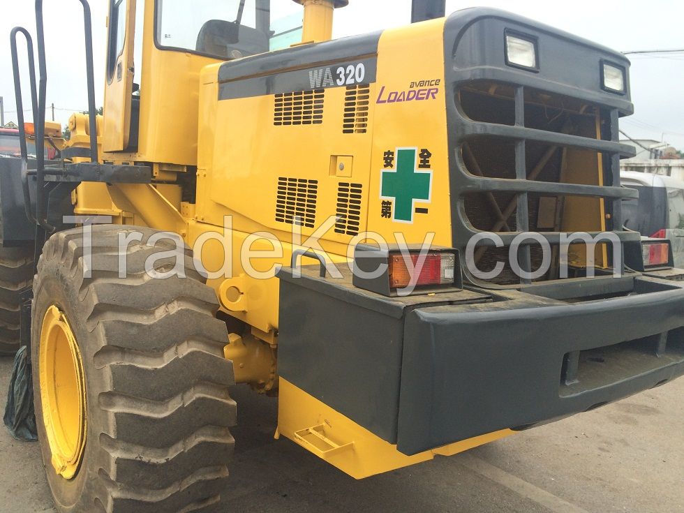 Used komatsu WA320-3 loaders