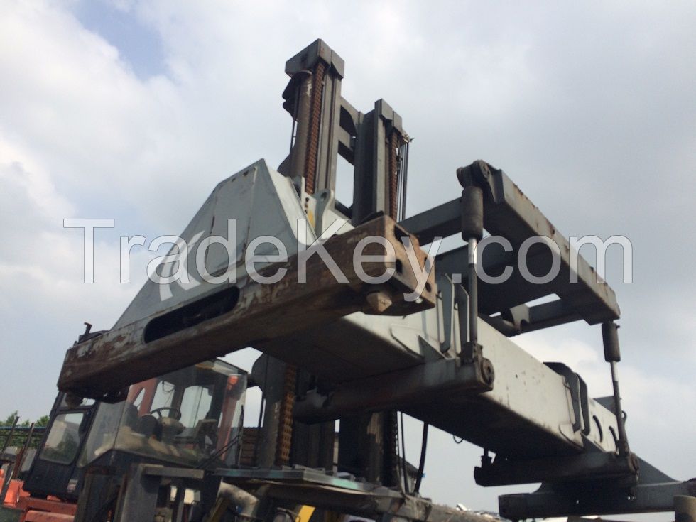 used container stacker Kalmar 45 ton.