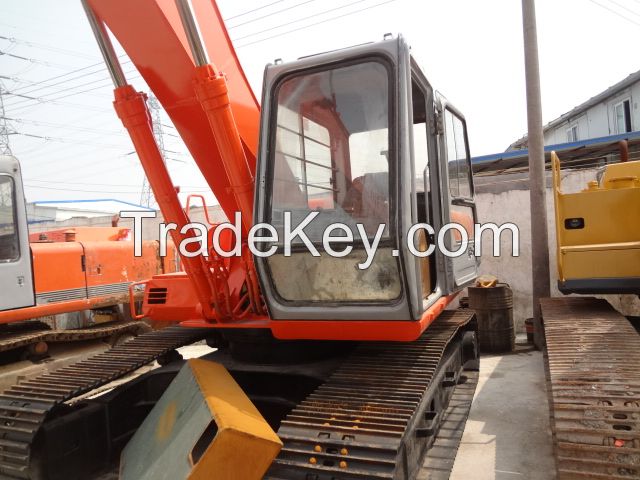 used excavators HITACHI EX200-1.