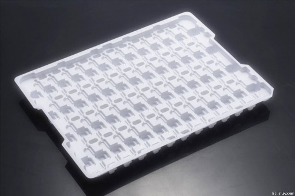 Themoformed plastic trays for precise components