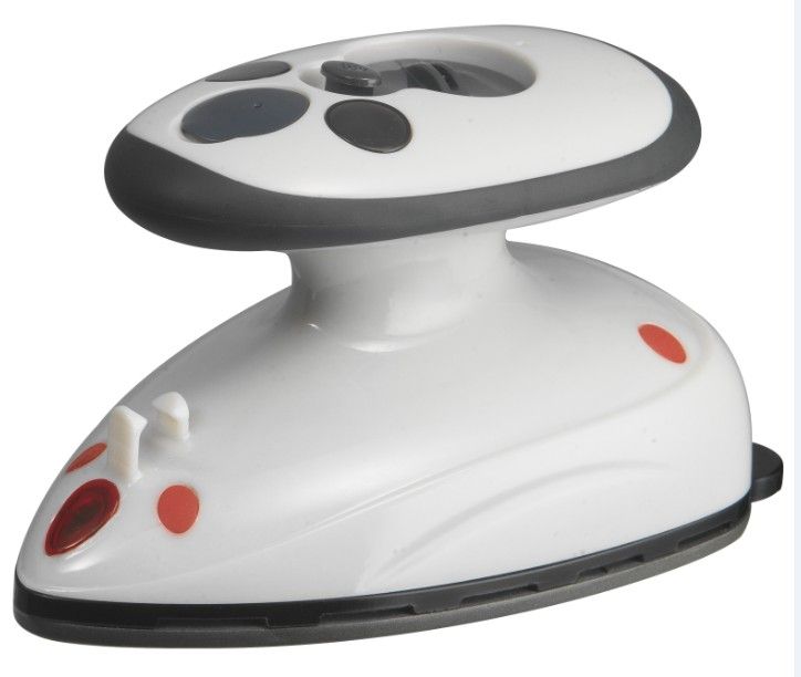 Travel steam iron