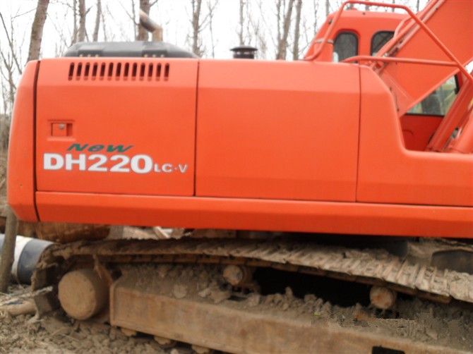 hydraulic crawler excavator DH220LC-V