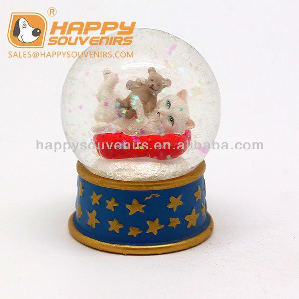 2014 Hot Custom snow globe, LED Resin Snow Globe Souvenirs, Glass Globe Souvenirs