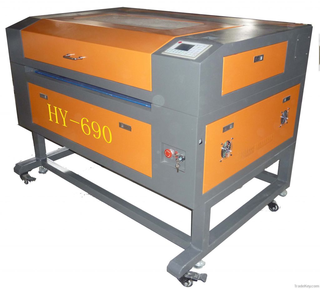 HY-690 Laser cutting and enraving machine
