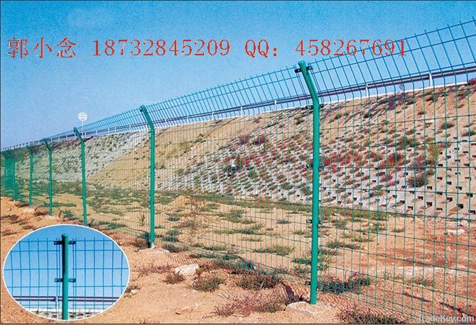 Double Wire Mesh Fence For Roadway (Factory and ISO )