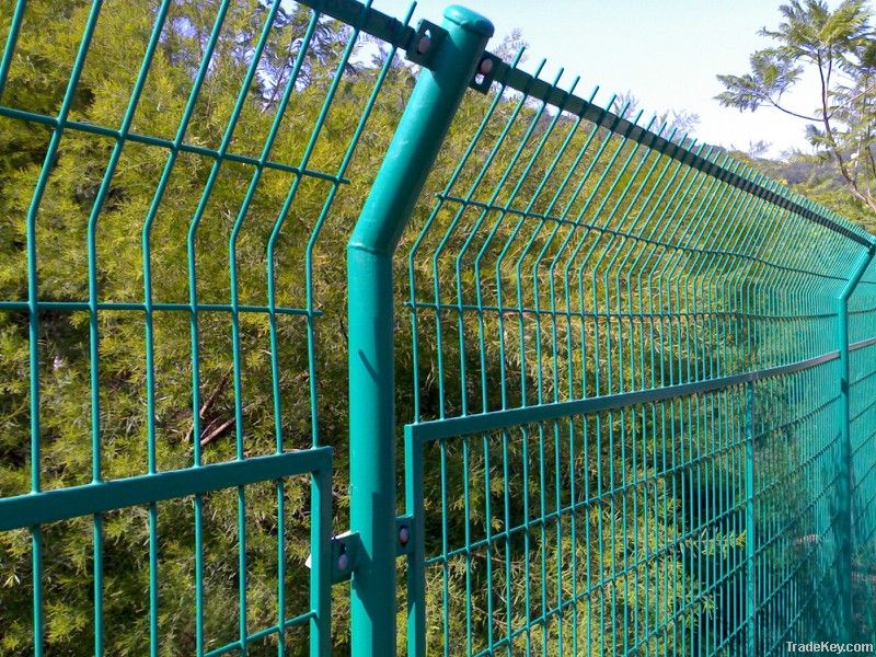 factory price welded wire mesh fence, galvanized mesh fence