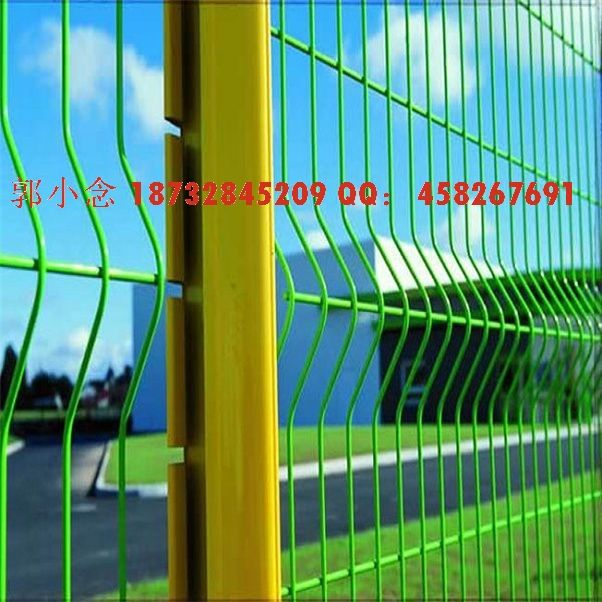 garden Welded Wire Mesh fence( Green PVC Coated wire mesh Fence)