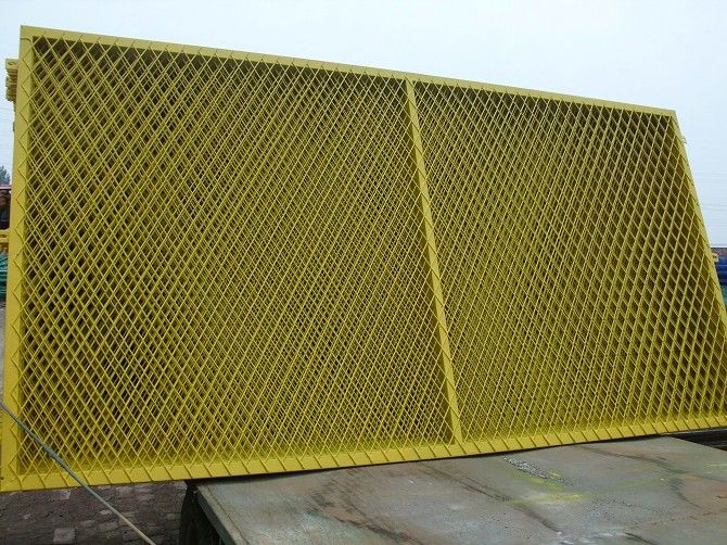 pvc Welded Wire Mesh fence( Hot-dipped galvanized Welded Wire Mesh Fence)