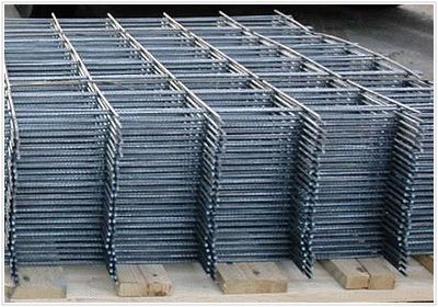 Welded Wire Mesh Fence Panels In 12 Gauge