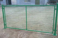 PVC Welded wire mesh fence panels in 12 gauge sizes