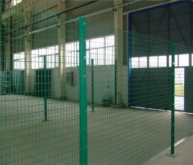 50x100mm,1.8x2.4m galvanized steel welded wire mesh fence