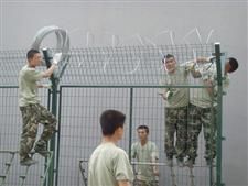 Airport Fence / Prison Fence / Wire Mesh Fence For Security Protection