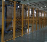 Curvy Welded Mesh Fence / workshop isolation fence panels