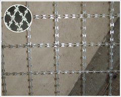 Airport Fence / Prison Fence / Wire Mesh Fence For Security Protection