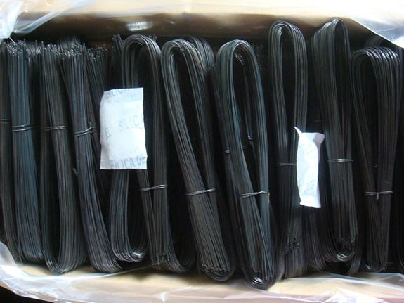 Black U-Type Wire