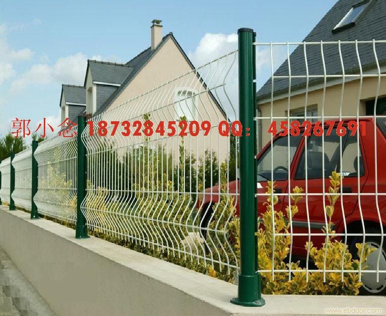 PVC coated triangle bending guardrail net factory price