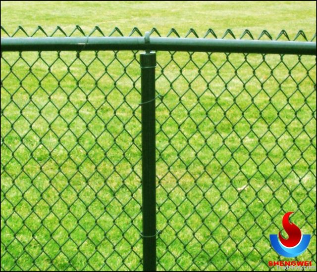 hot sale of galvanized chain link fence(Manufacturer)