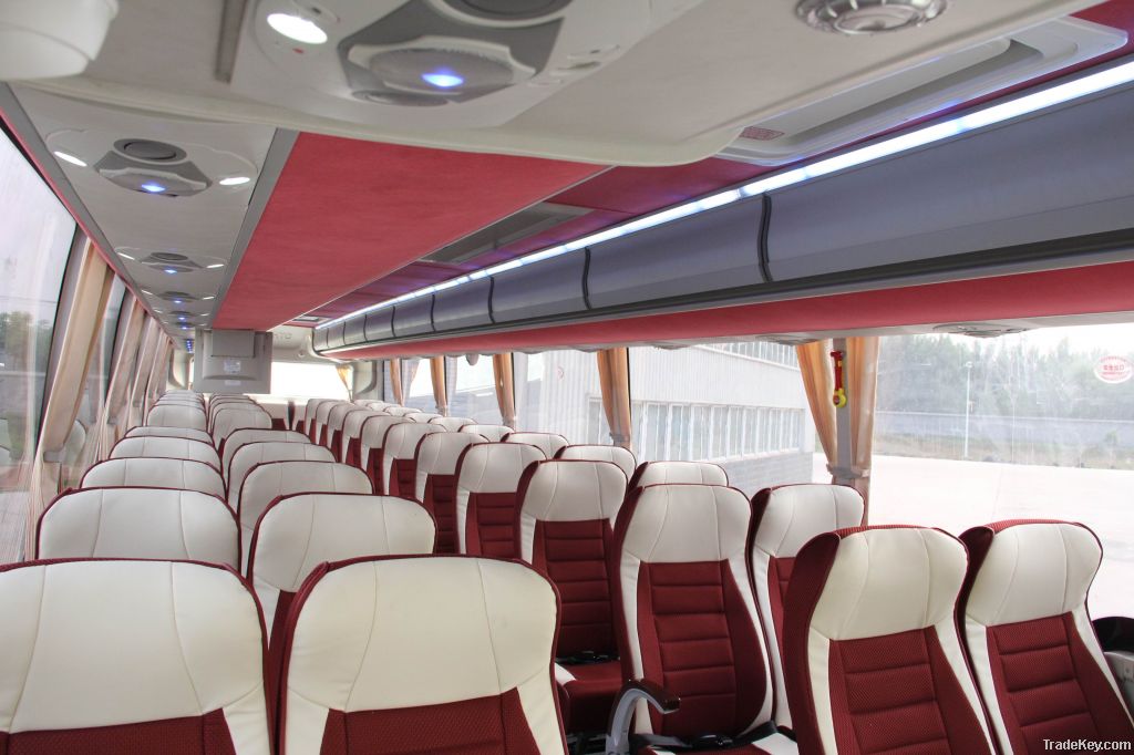 SINOTRUK HOWO Dragon 51 seats luxury bus