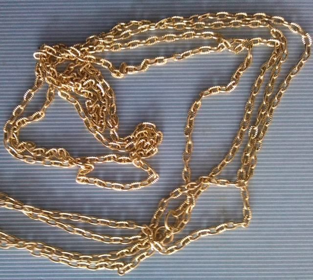 Golden embossing chain