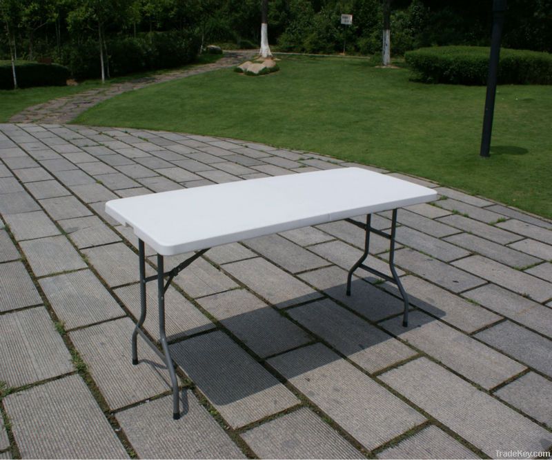 plastic folding table