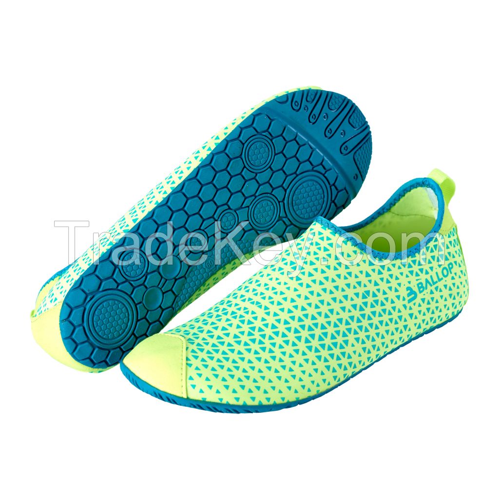 TRIANGLE GREEN - SKIN FIT SHOES
