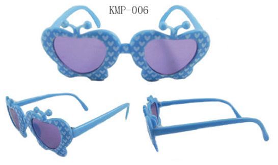 Kids' sunglasses