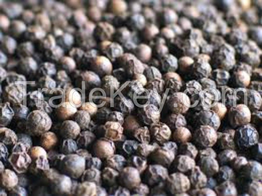 Black Pepper Whole 550gr/l, Mung beans, yellow peas, pepper, dar