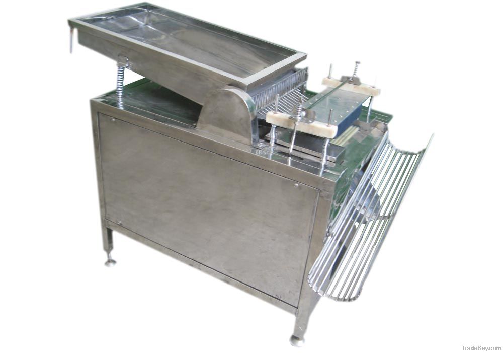 Quail eggs peeling machine