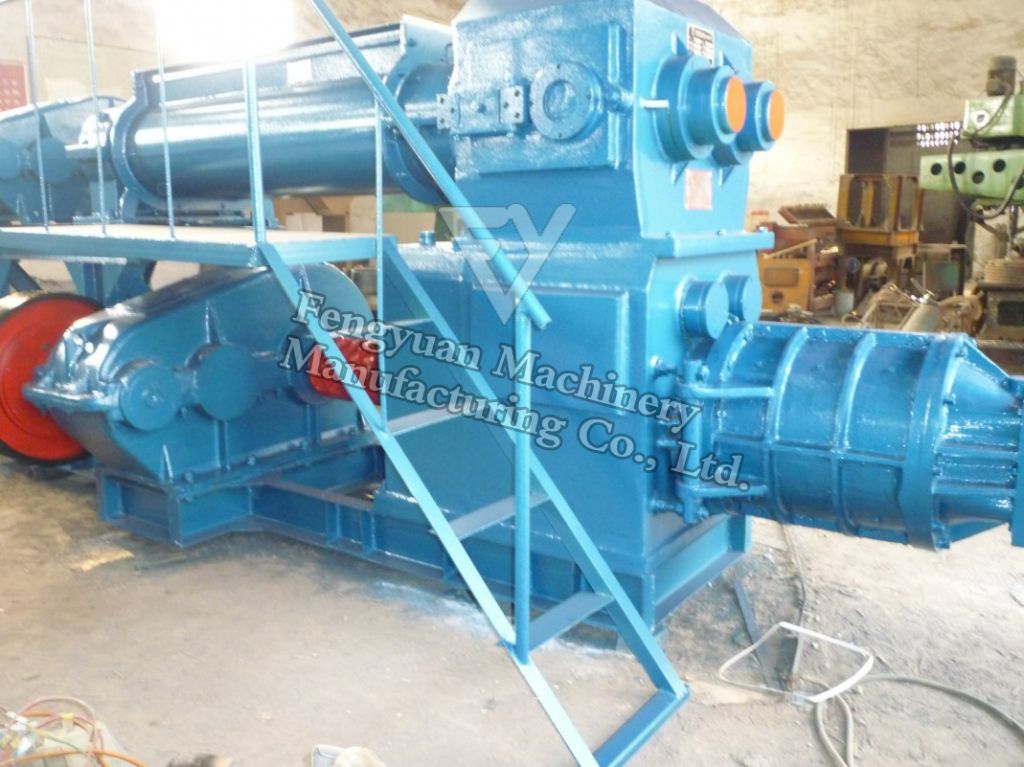 Vacuum Brick Extruder