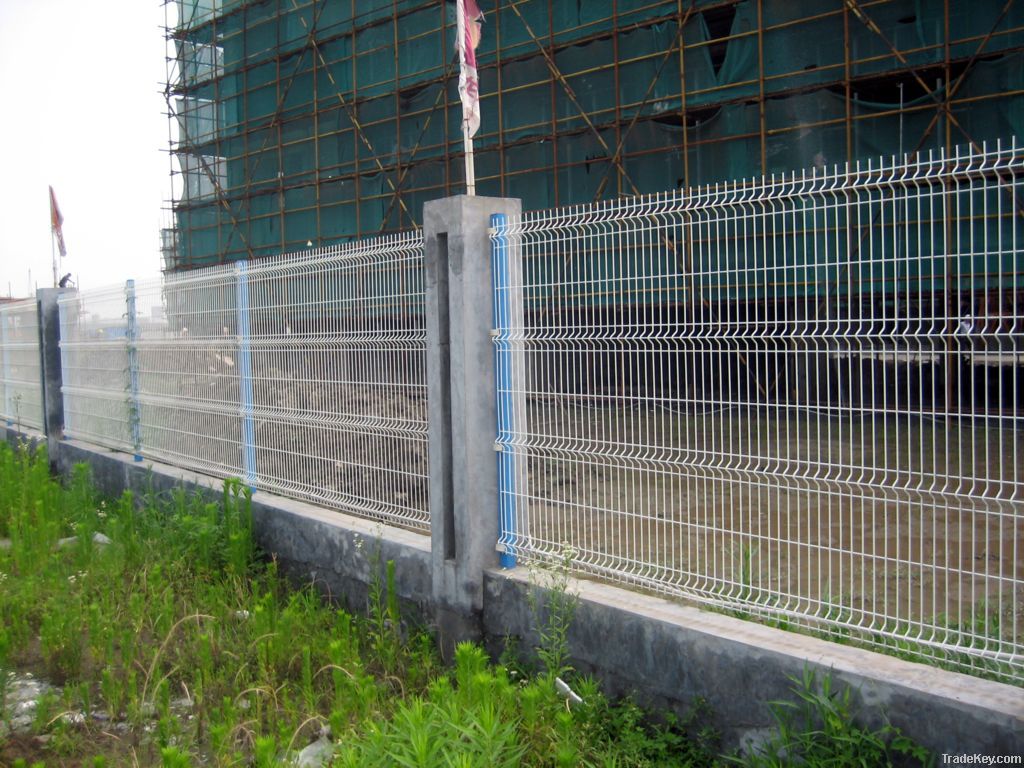 Fence With Double Wire Edges