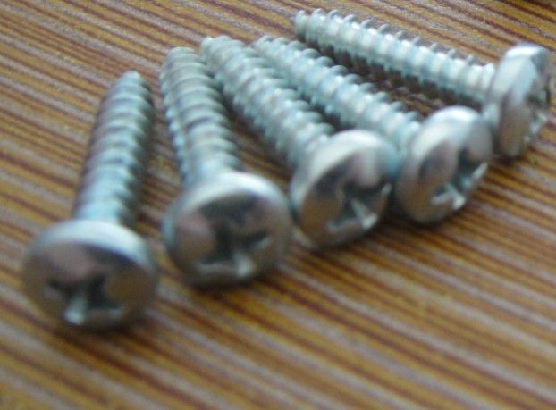 Self-tapping screw & Cross recessed screw