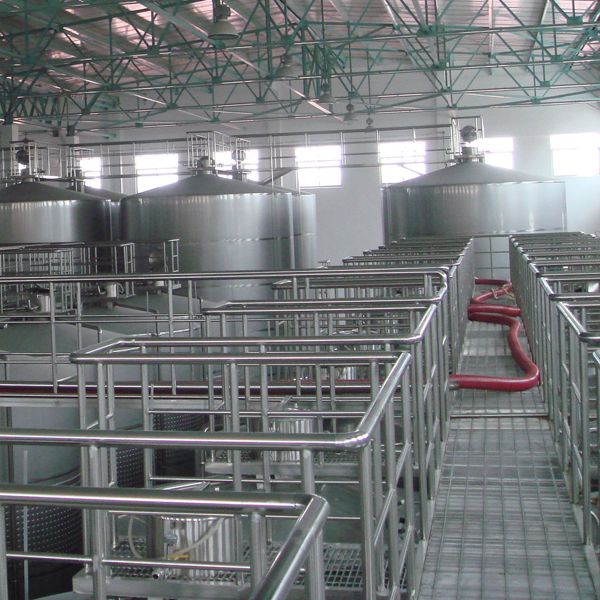 stainless steel tank