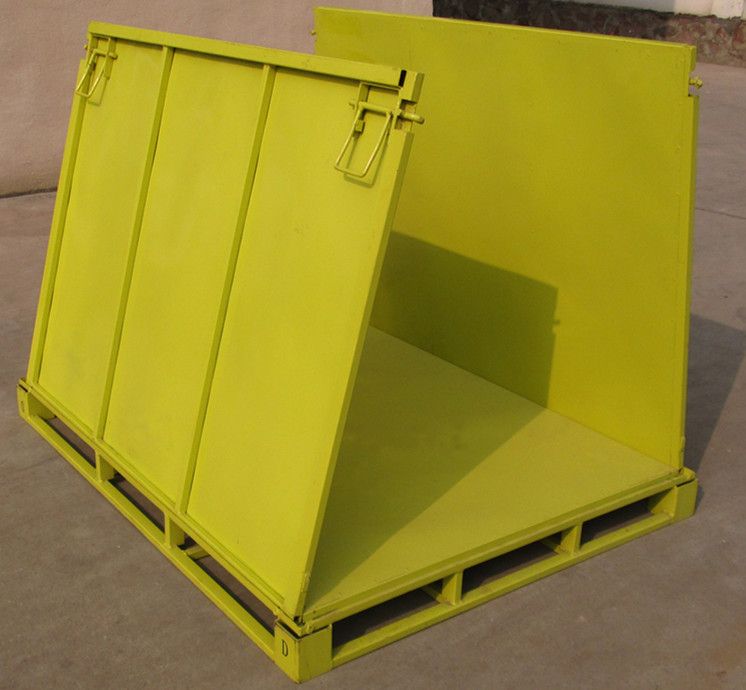 Steel pallet container