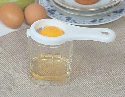 Kitchen Tool Gadget  Convenient Egg Yolk White Separator by Egg White