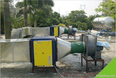 Grease electrostatic filter for fume extraction