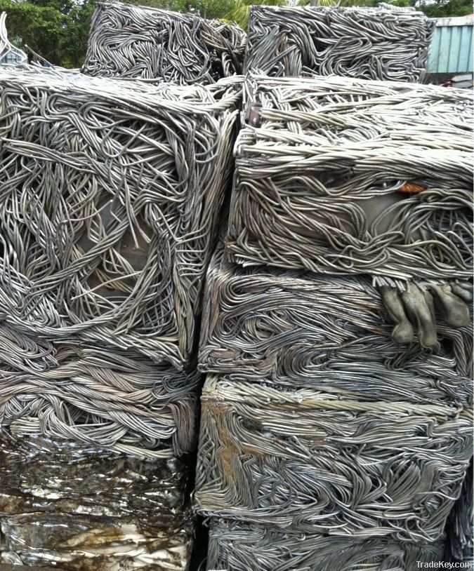 good quantity aluminum wire scrap 99.7%
