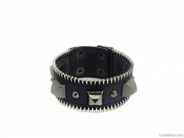 2013 Hot sale punk style zipper leather bracelet with rivets and spike