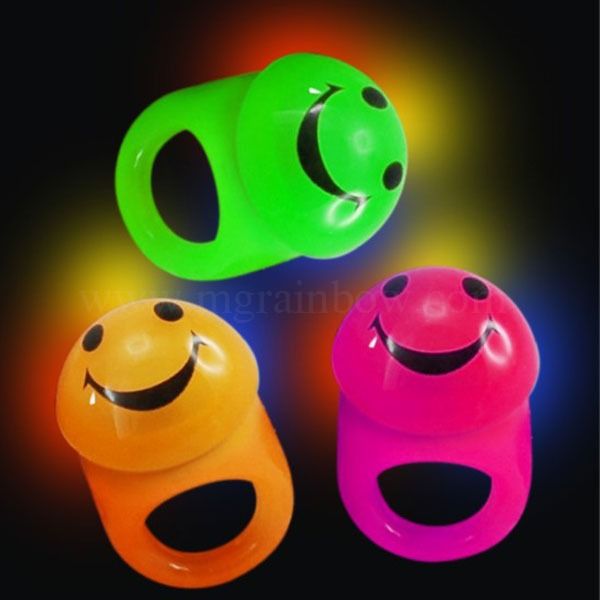 Flashing smile face Ring