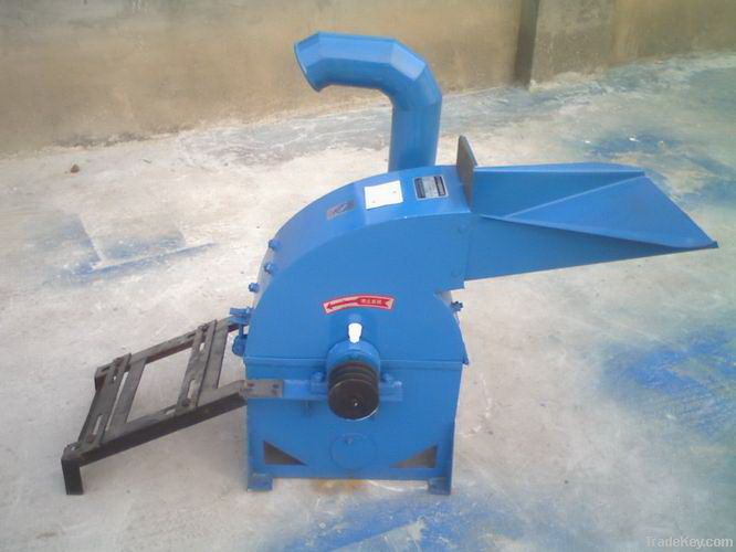 Wood crusher / wood log crusher / tree branch crusher