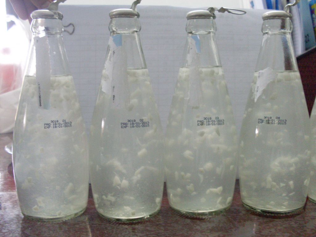 300ml Coconut Water with Pulp and without Pulp in Glass Bottle