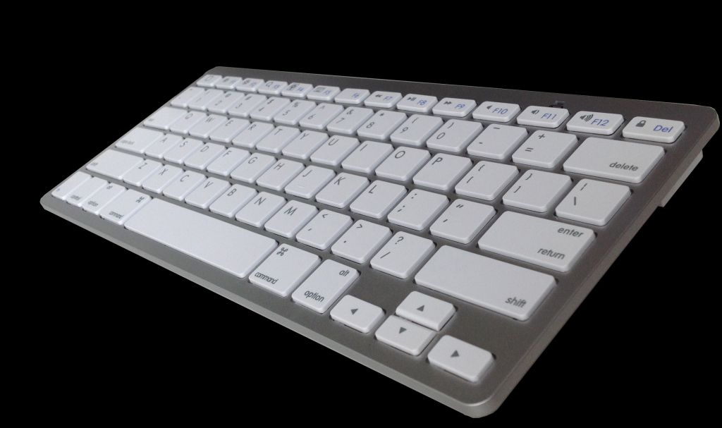 superthin ipad bluetooth keyboard with Alkaline batteries 