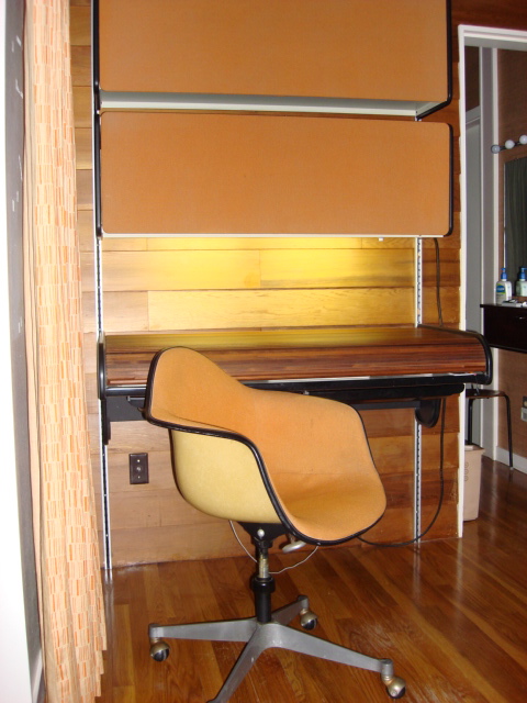 Herman Miller Vintage Teak Rolltop Desk, Shelves & matching Desk Chair