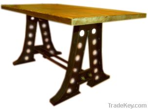 Industrial Table cast iron base with wooden top