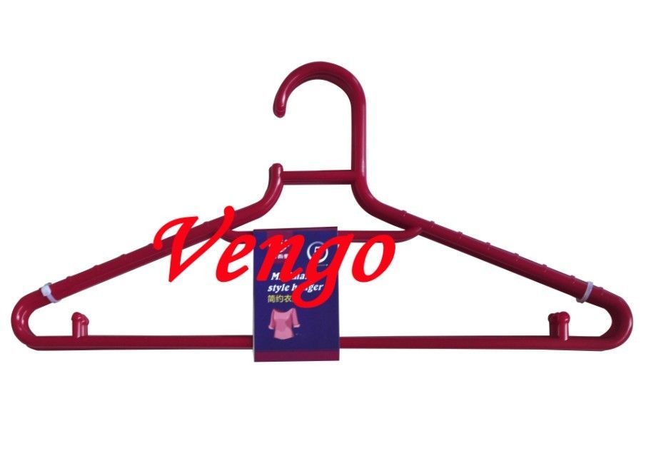 Plastic cloth hanger