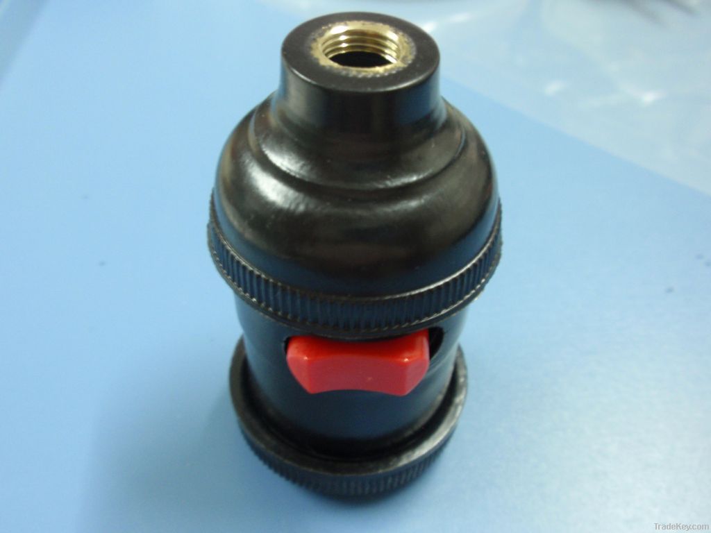 Durable E27 C02 Bakelite Lamp Base with Button