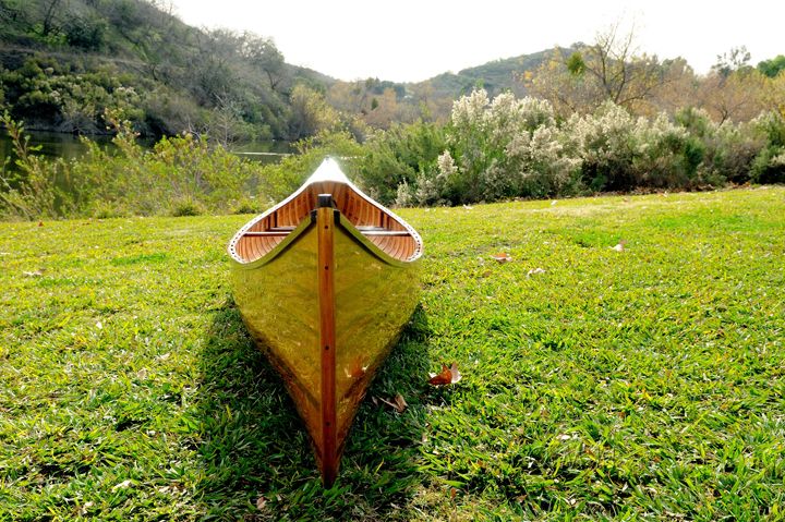Real Canoe with Ribs 16